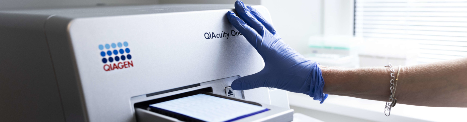 qiacuity qiagen header